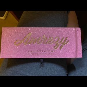 ABH Amrezy palette